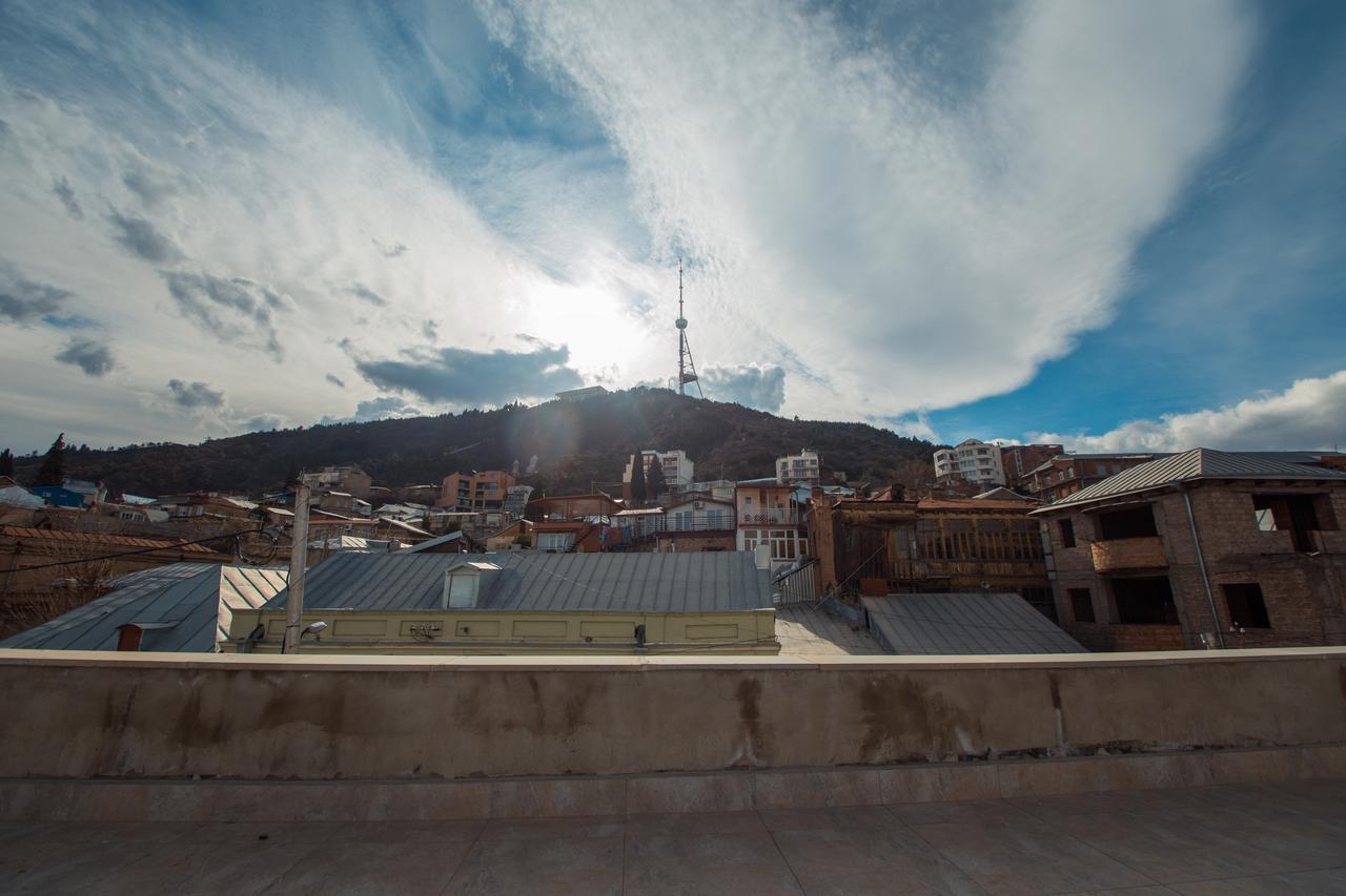 Kenari Hotel Tbilisi Exterior foto